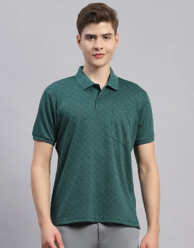 Men Green Solid Polo Collar Half Sleeve T-Shirt