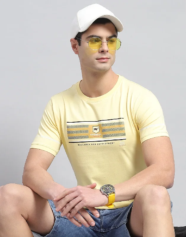 Men Yellow Printed Round Neck Half Sleeve T-Shirt